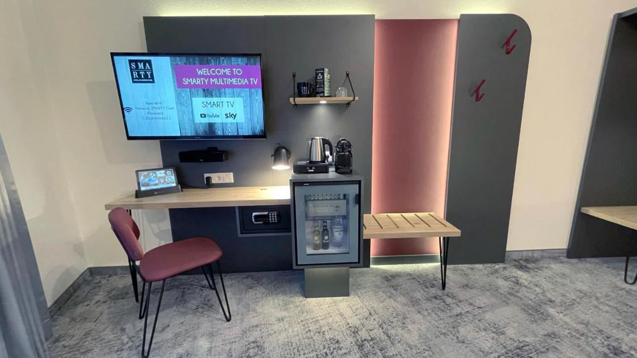 Smarty Cologne Dom Hotel - Boardinghouse - Kontaktloser Self Check-In Luaran gambar