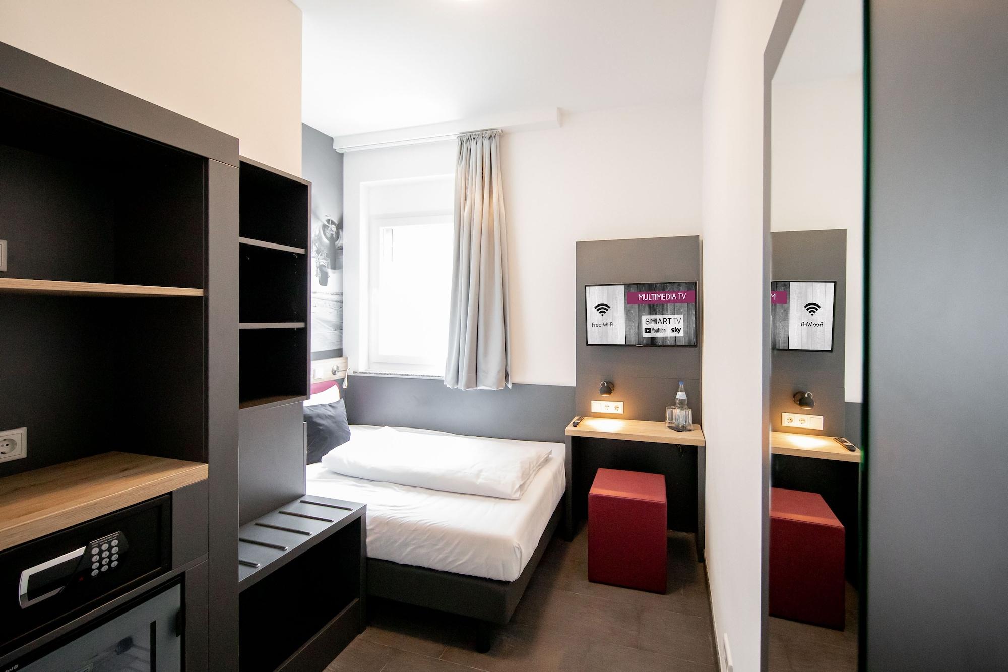 Smarty Cologne Dom Hotel - Boardinghouse - Kontaktloser Self Check-In Luaran gambar