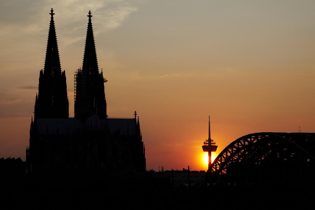 Smarty Cologne Dom Hotel - Boardinghouse - Kontaktloser Self Check-In Luaran gambar